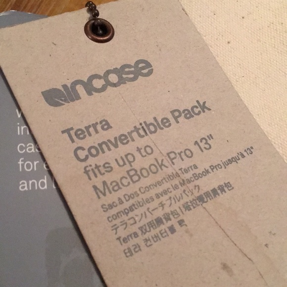 NWT Terra Convertible Pack - Picture 3 of 9